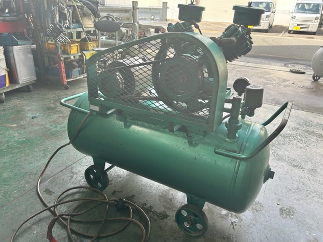 東芝 0.75kWエアーコンプレッサー CP5-7T