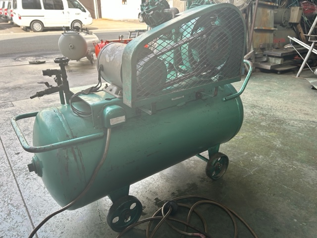 東芝 0.75kWエアーコンプレッサー CP5-7T