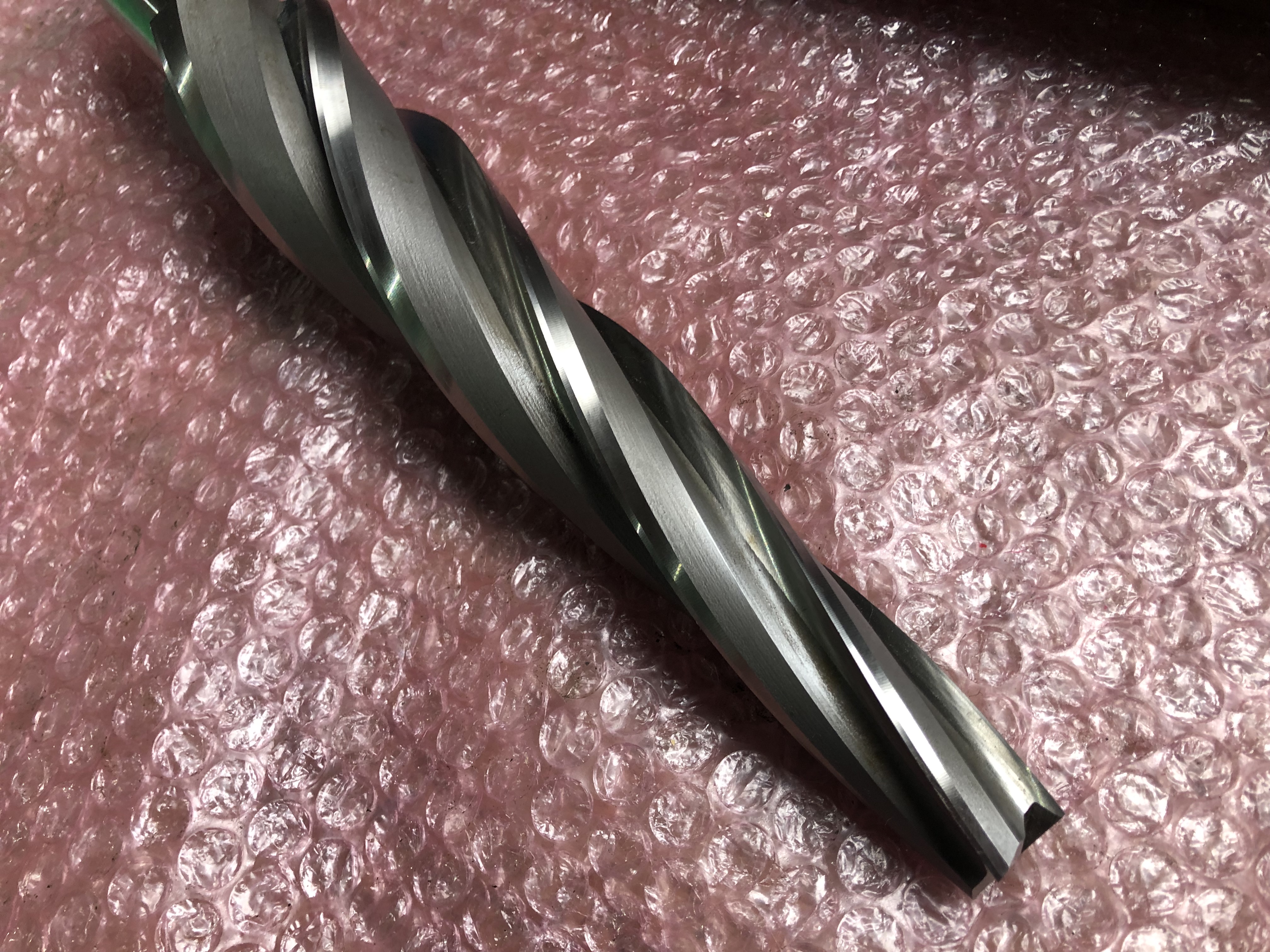 SANKO テーパー刃エンドミル4枚刃 【テーパー刃エンドミル4枚刃】20x4x32