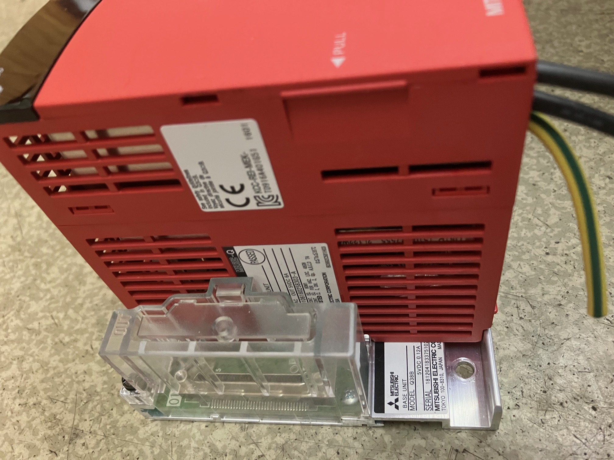 三菱電機 シーケンサー Q61P