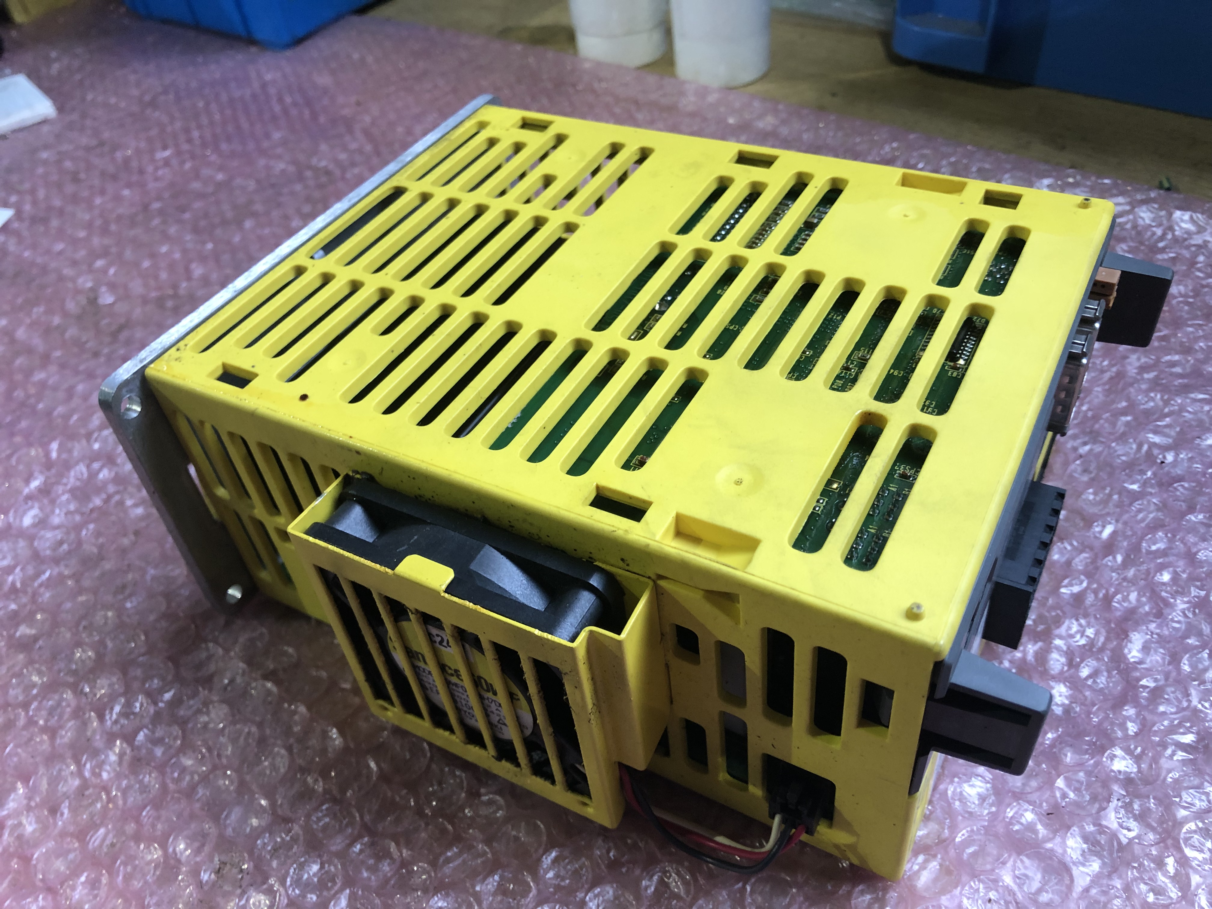 FANUC/ファナック ファンクサーボドライバー 【ファンクサーボドライバー】A06B-6130-H002(BiSV20)