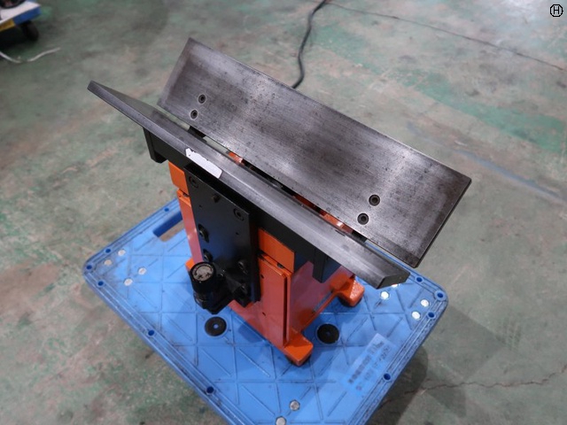 富士元工業 卓上面取機 NICECORNER V3