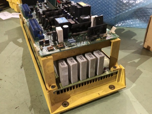ファナック/FANUC サーボアンプ A06B-6058-H004