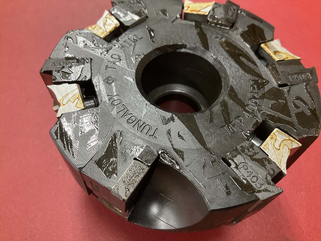 東芝タンガロイ TACMILL TFP4004RT　6枚刃