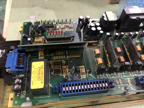 ファナック/FANUC サーボアンプ A06B-6058-H005