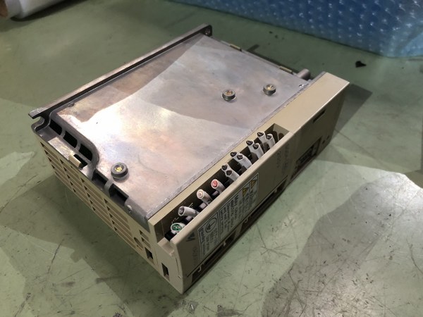 安川電機 YASKAWA ELECTRIC ACサーボパック SGDA-A5AS