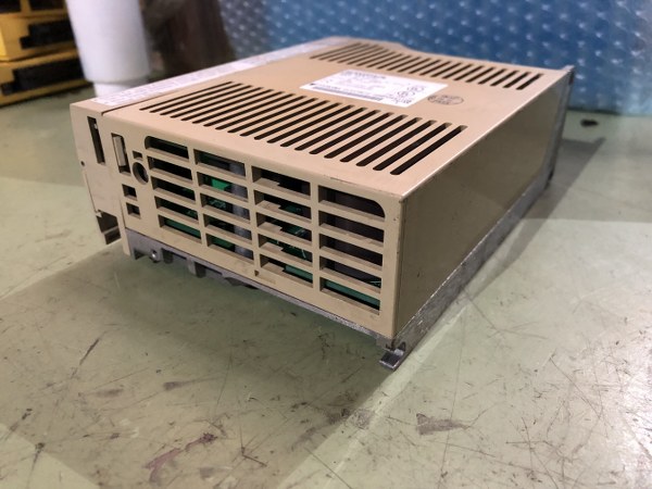 安川電機 YASKAWA ELECTRIC ACサーボパック SGDA-02AS