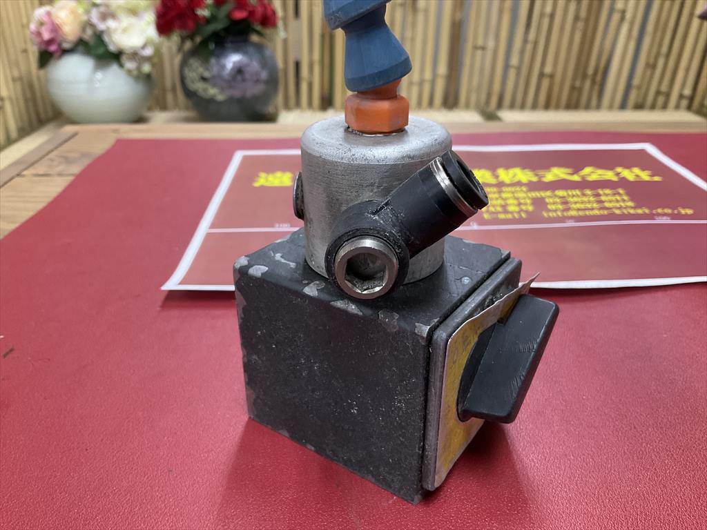  加工液噴射ノズル 加工液噴射ノズル