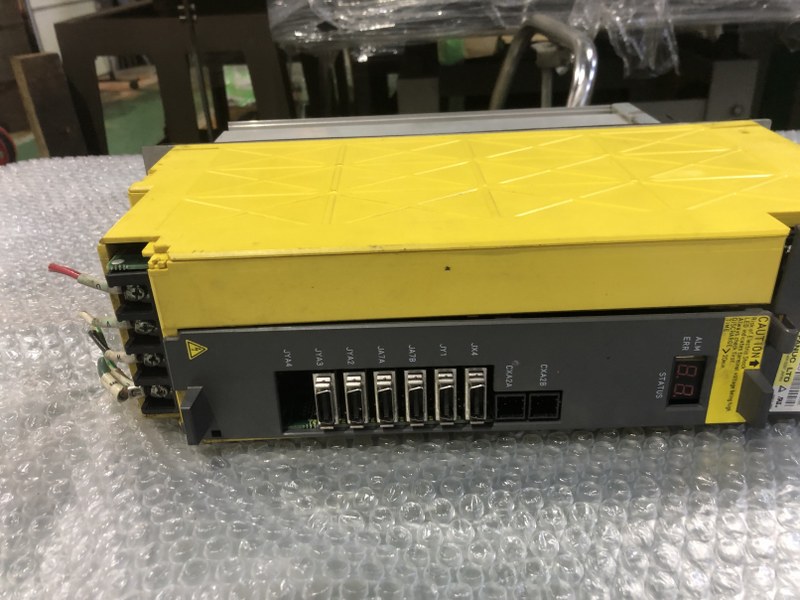 FANUC/ファナック サーボアンプ A06B-611-H015＃H550