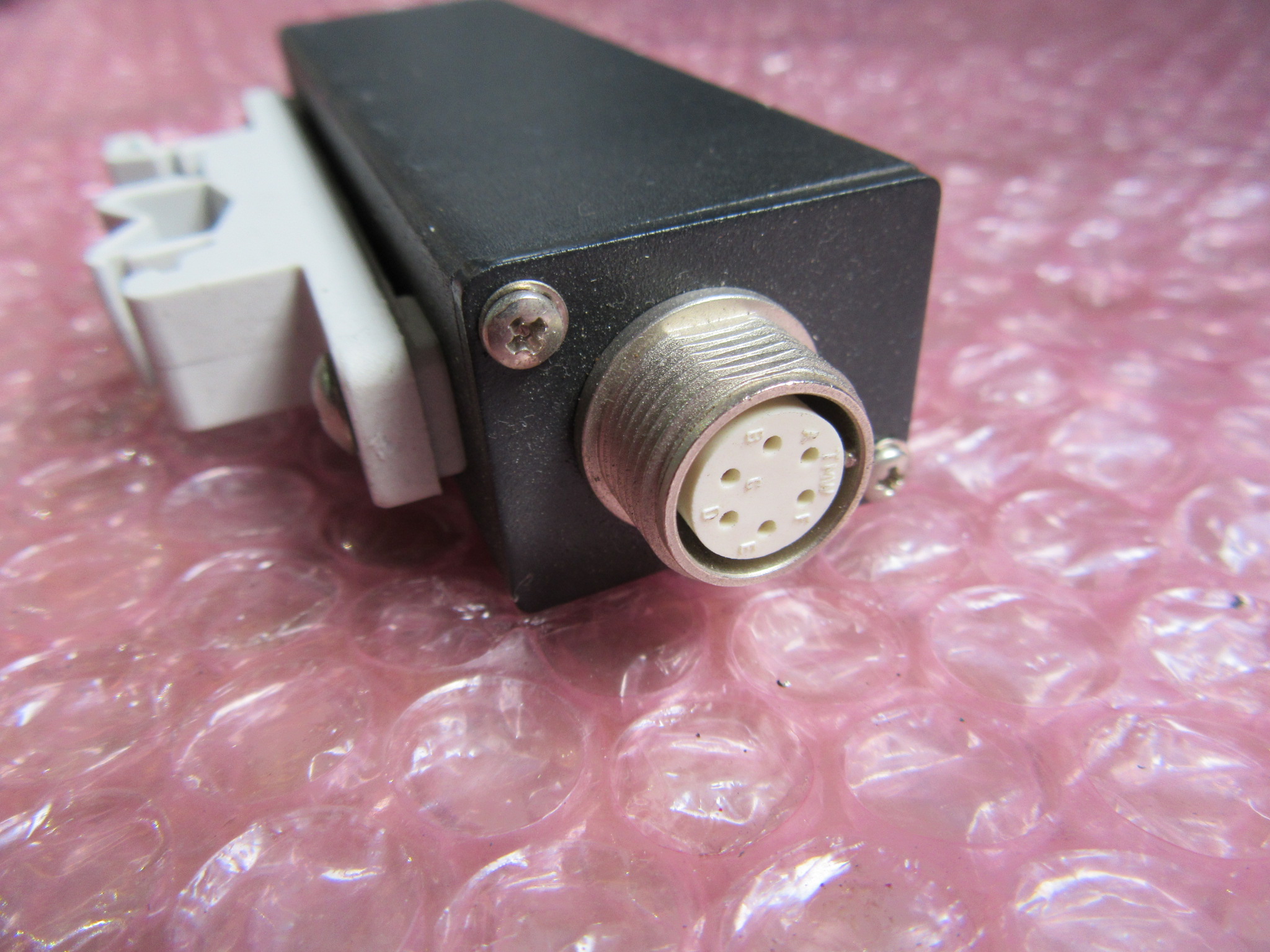 ONO SOKKI ゲージセンサ用　出力信号変換ボックス DG-0010