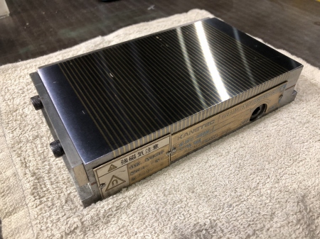カネテック マグネットチャック RMWH-1018B