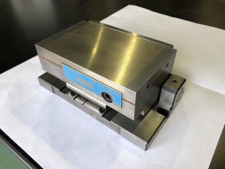 カネテック マグネットチャック SBP-R1018S