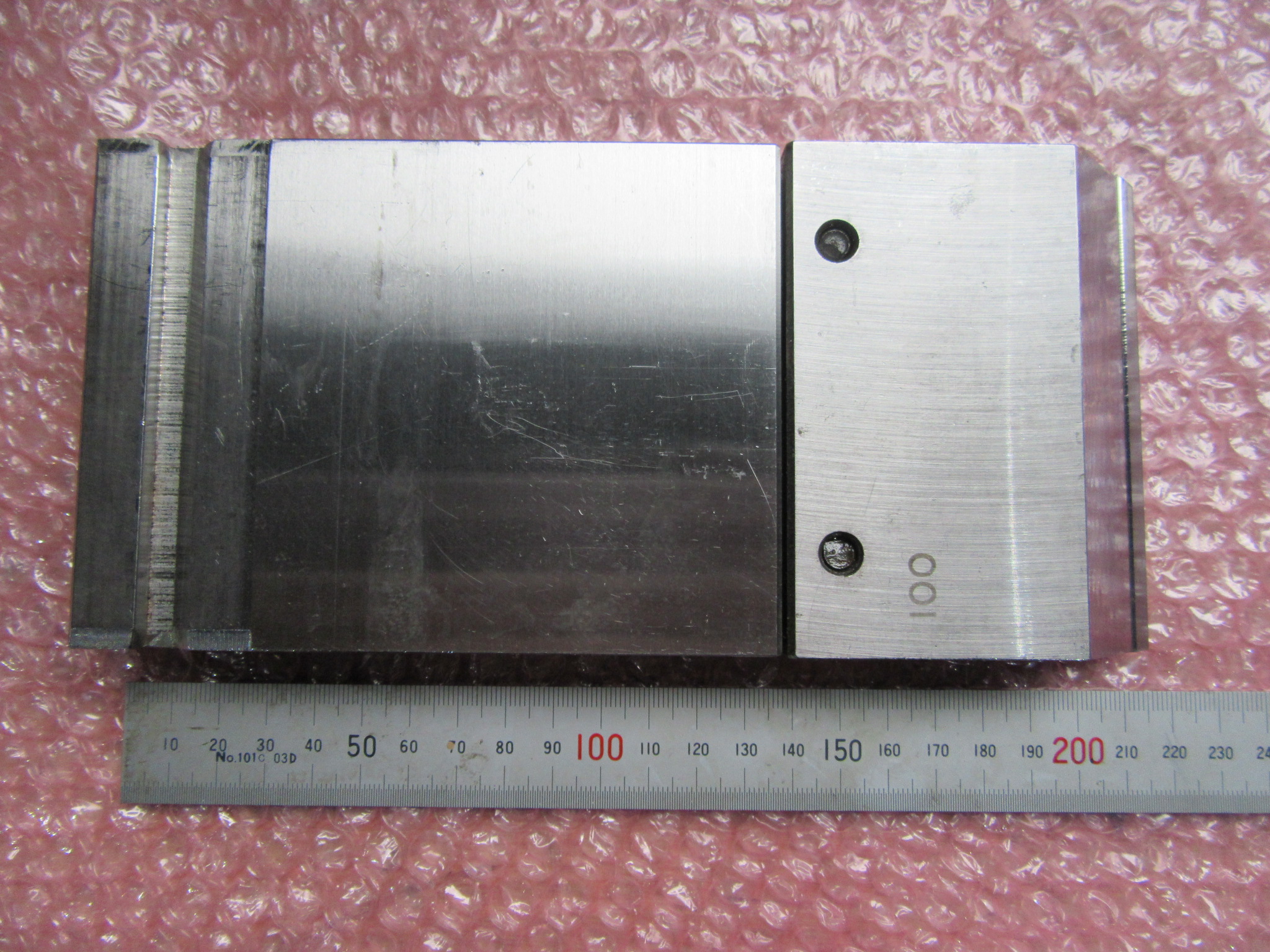 不明 ベンダー金型 100