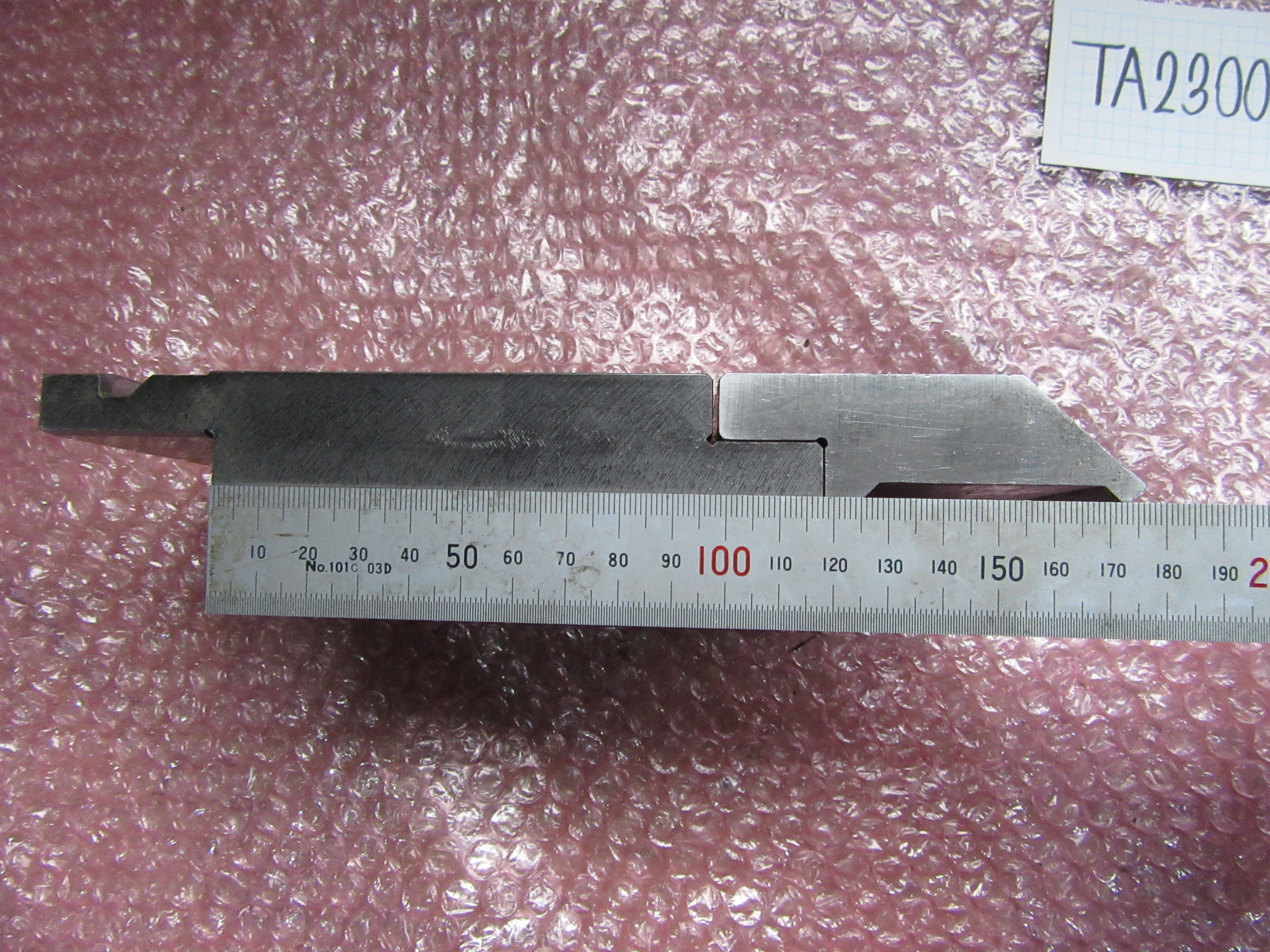 不明 ベンダー金型 100