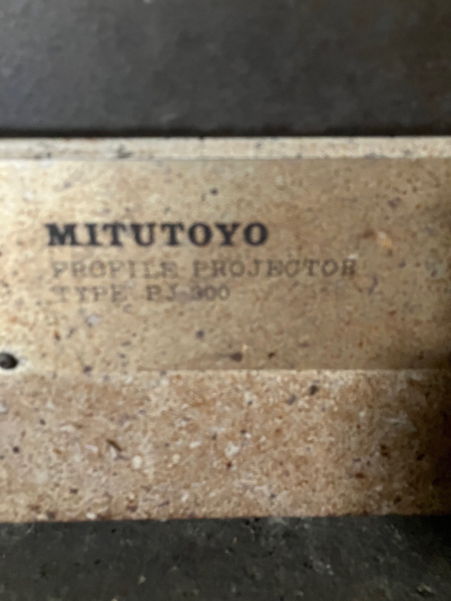 ミツトヨ 投影機 PJ-300