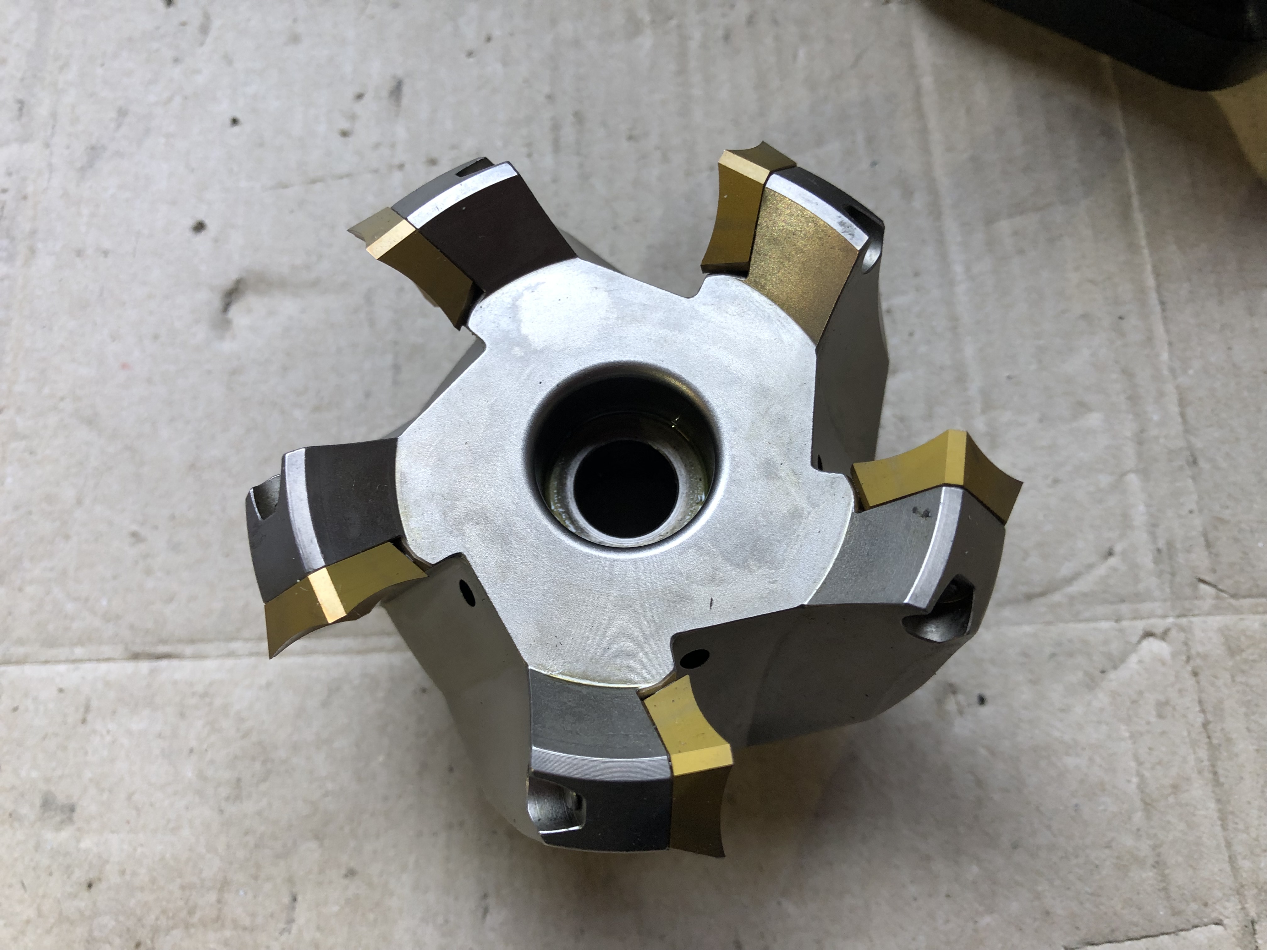 OSG PHOENIX フライスカッタ 【フライスカッタ】PAS15R063M22-5