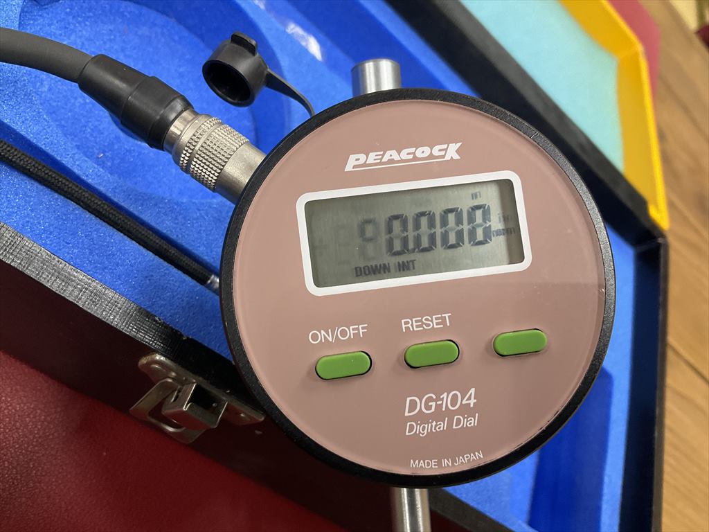 PEACOCK DIGITAL　DIAL　GAUGE DG-104　100V　1μm～10mm