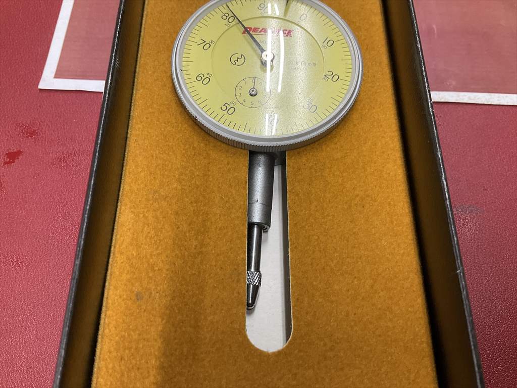 PEACOCK ダイヤルゲージ 107　0,01～10mm