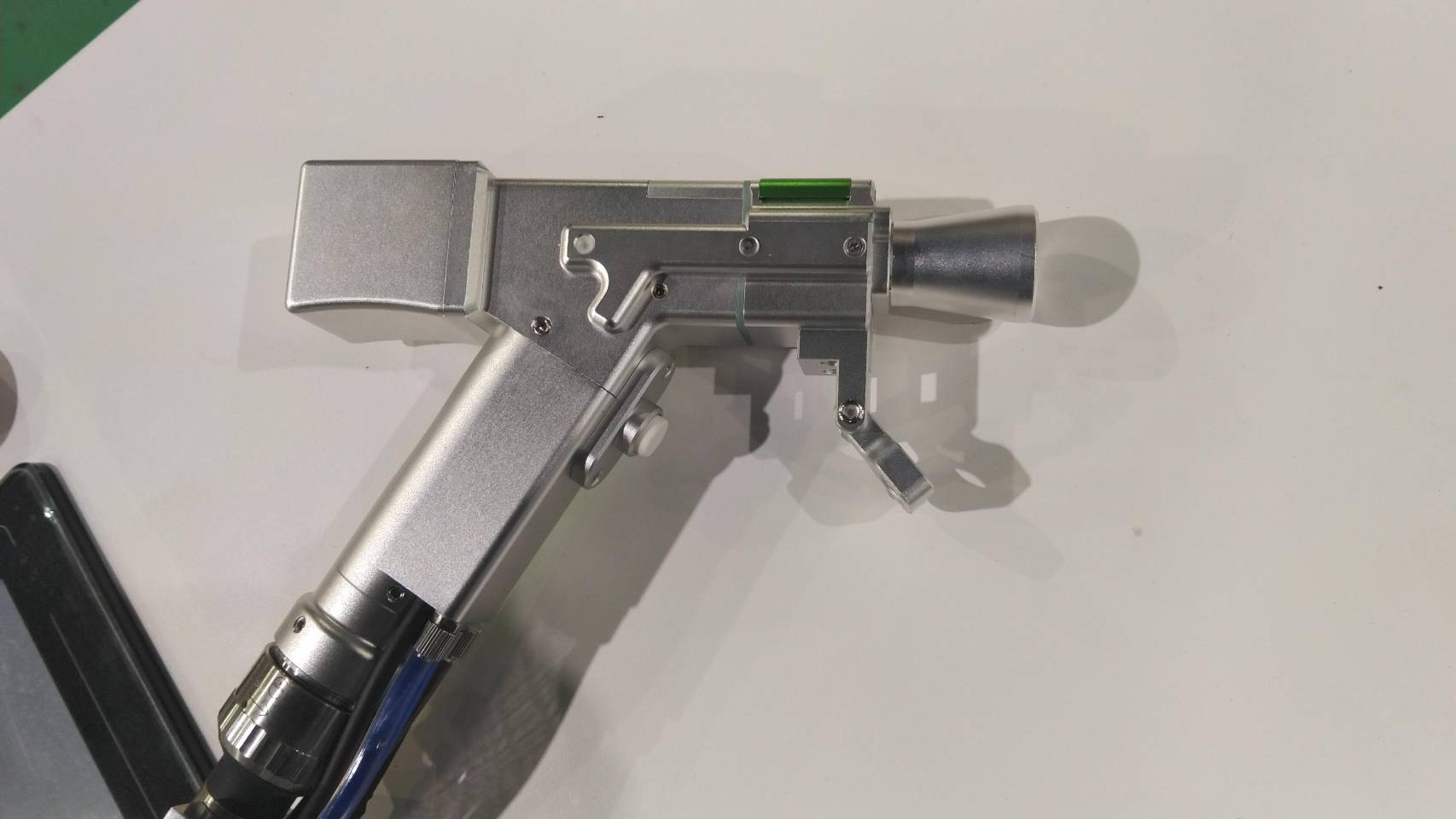 マックスウェイブ レーザーカット溶接機 HW1000OR