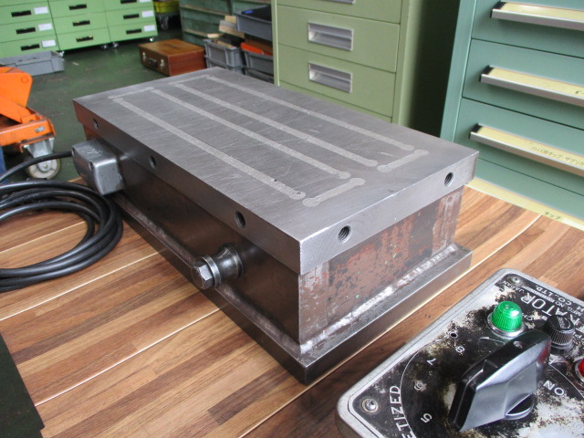 フジ磁工 電磁チャック（フライス用） SFAH200X400