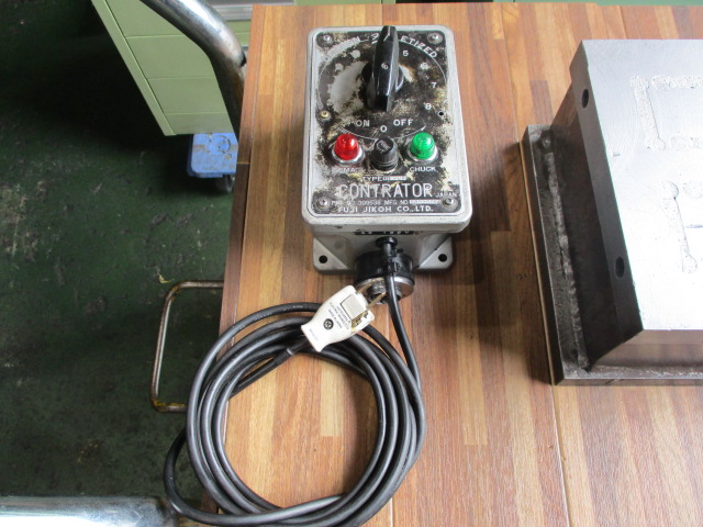 フジ磁工 電磁チャック（フライス用） SFAH200X400