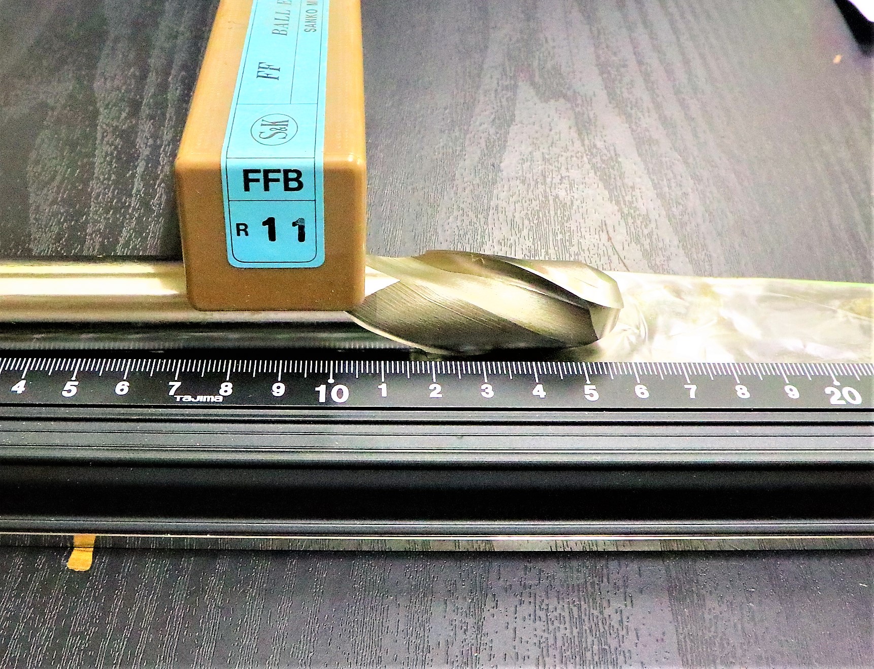 三興製作所 エンドミル FFB  R11　未使用