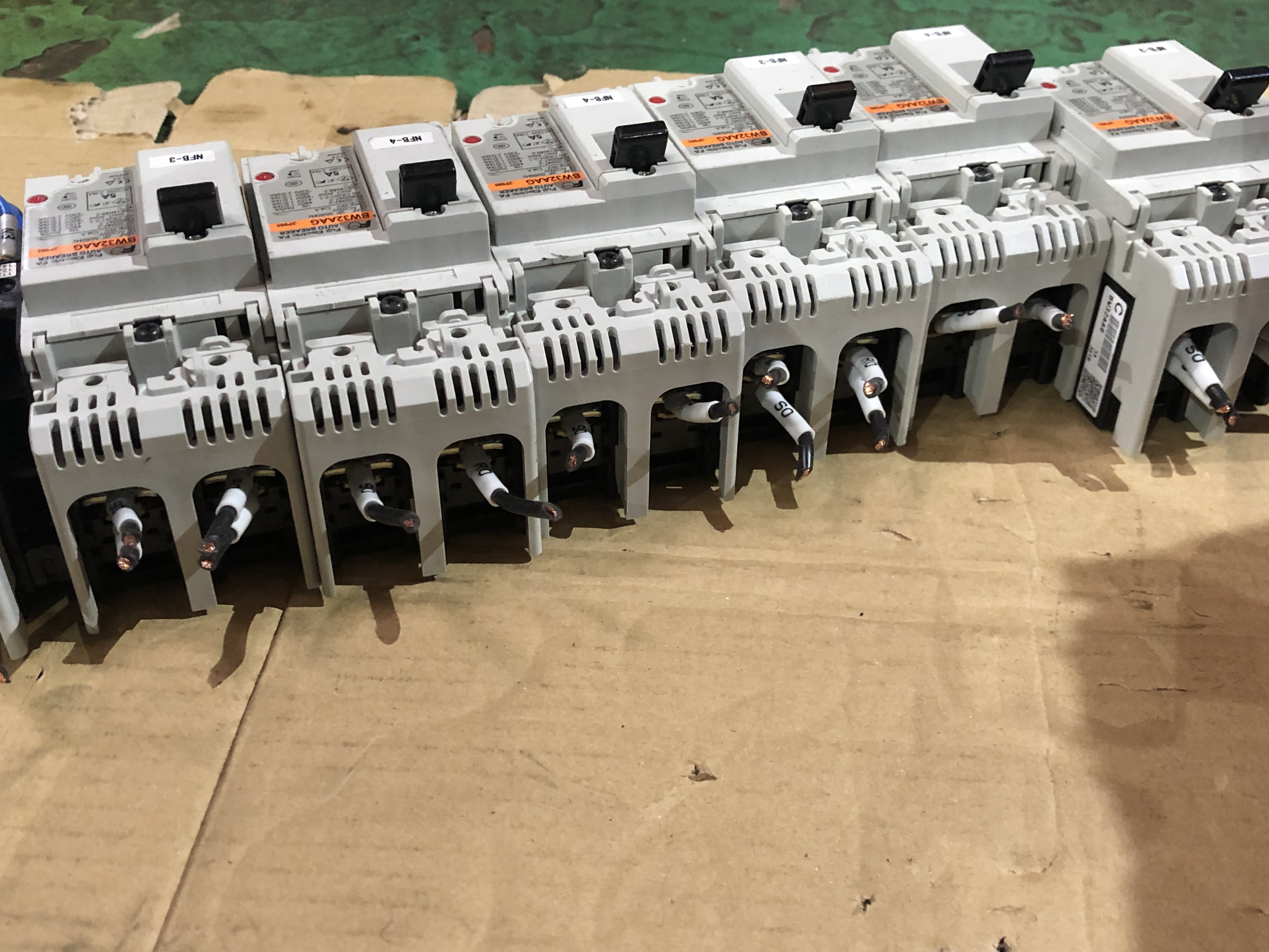 FUJI オートブレーカ 一7個 BW32AAG