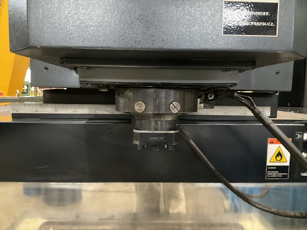 牧野フライス製作所 NC放電加工機 EDNC65S-A5MR