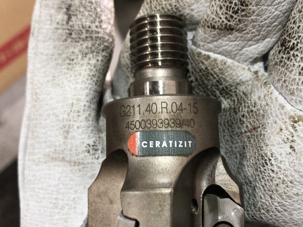 CERATIZIT ねじ込み式エンドミルカッター G211.40.R.04-15