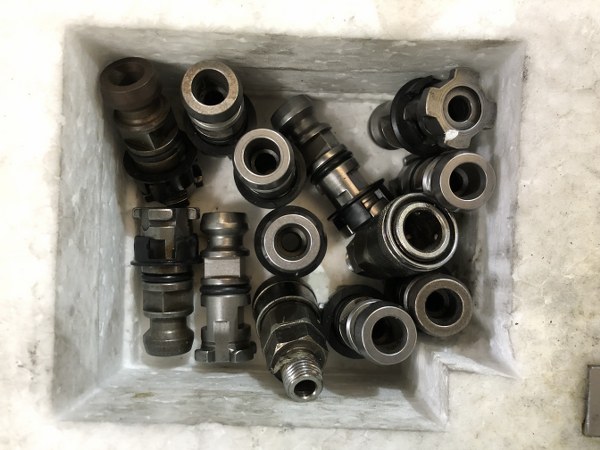 システム3R/System3R 電極放電加工機用治具 不明