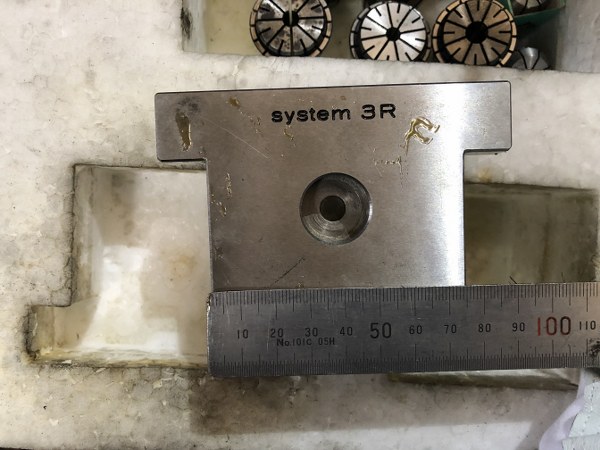 システム3R/System3R 電極放電加工機用治具 不明