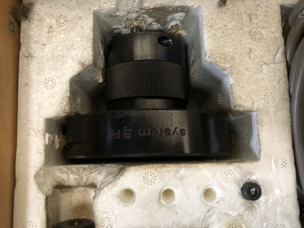 システム3R/System3R 電極放電加工機用治具 不明
