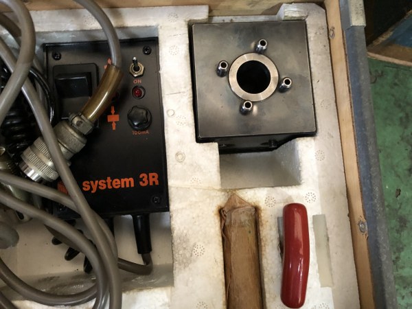 システム3R/System3R 電極放電加工機用治具 不明