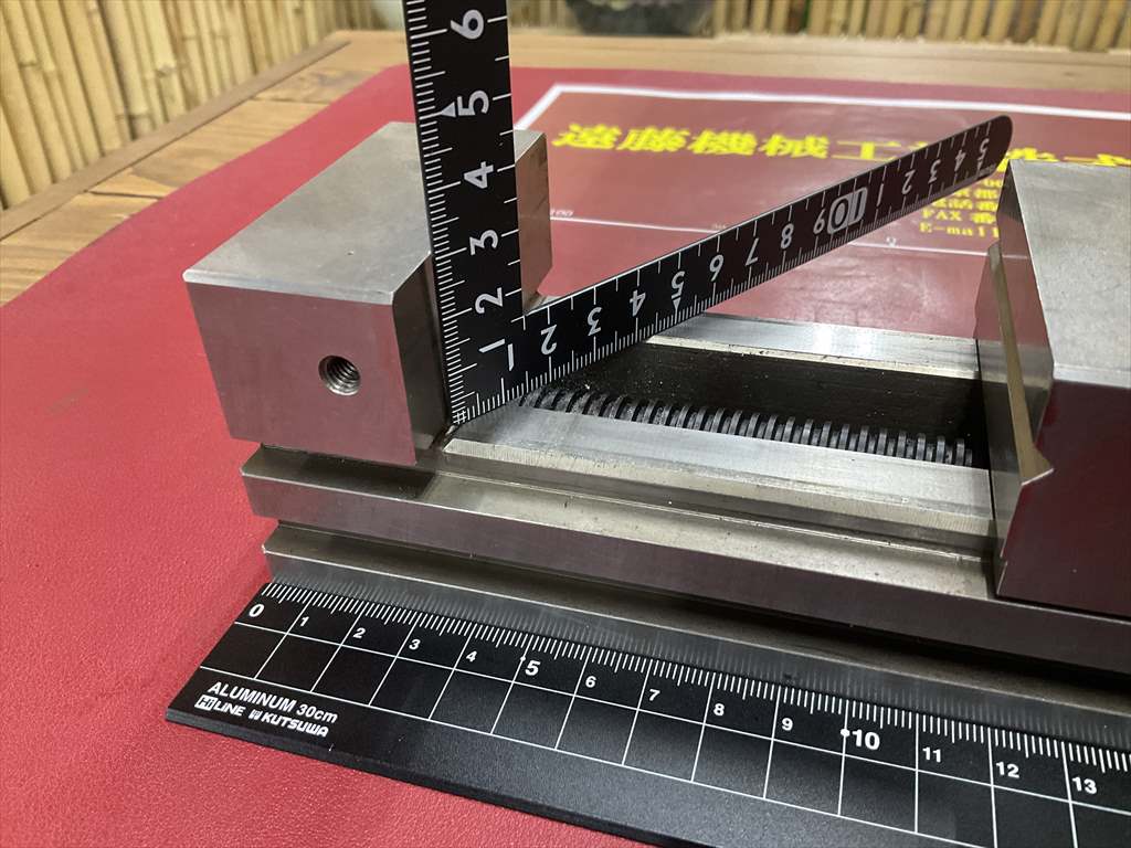 JAM 精密バイス 口金巾70mm　口金高さ30mm　口金開き80mm