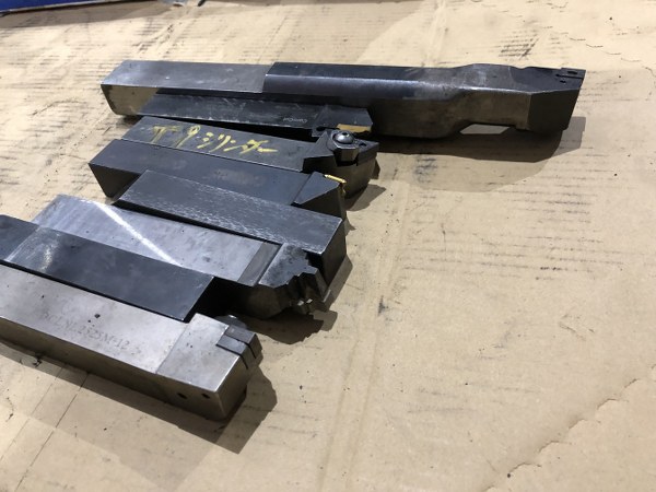 様々なメーカーやサイズがあります。 バイト1山 1セット8個