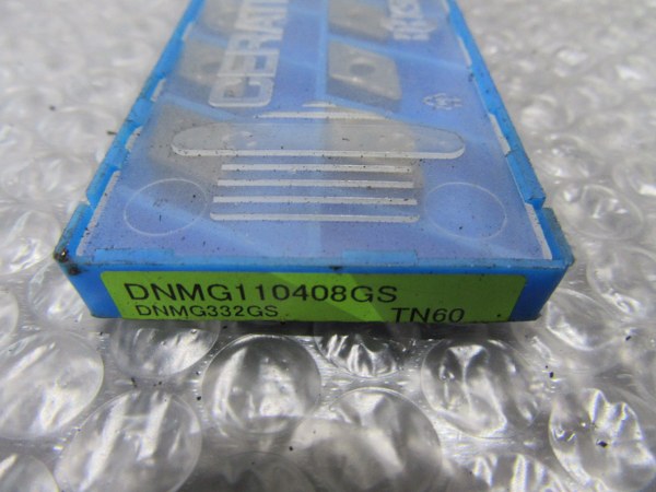 京セラ/Kyocera チップ DNMG110408GS