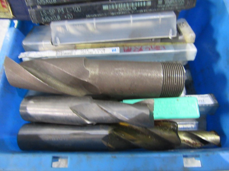 様々 切削工具1山 不明