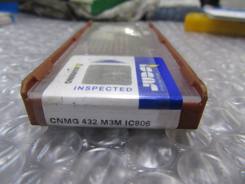 イスカル/ISCAR チップ CNMG432-M3MIC806