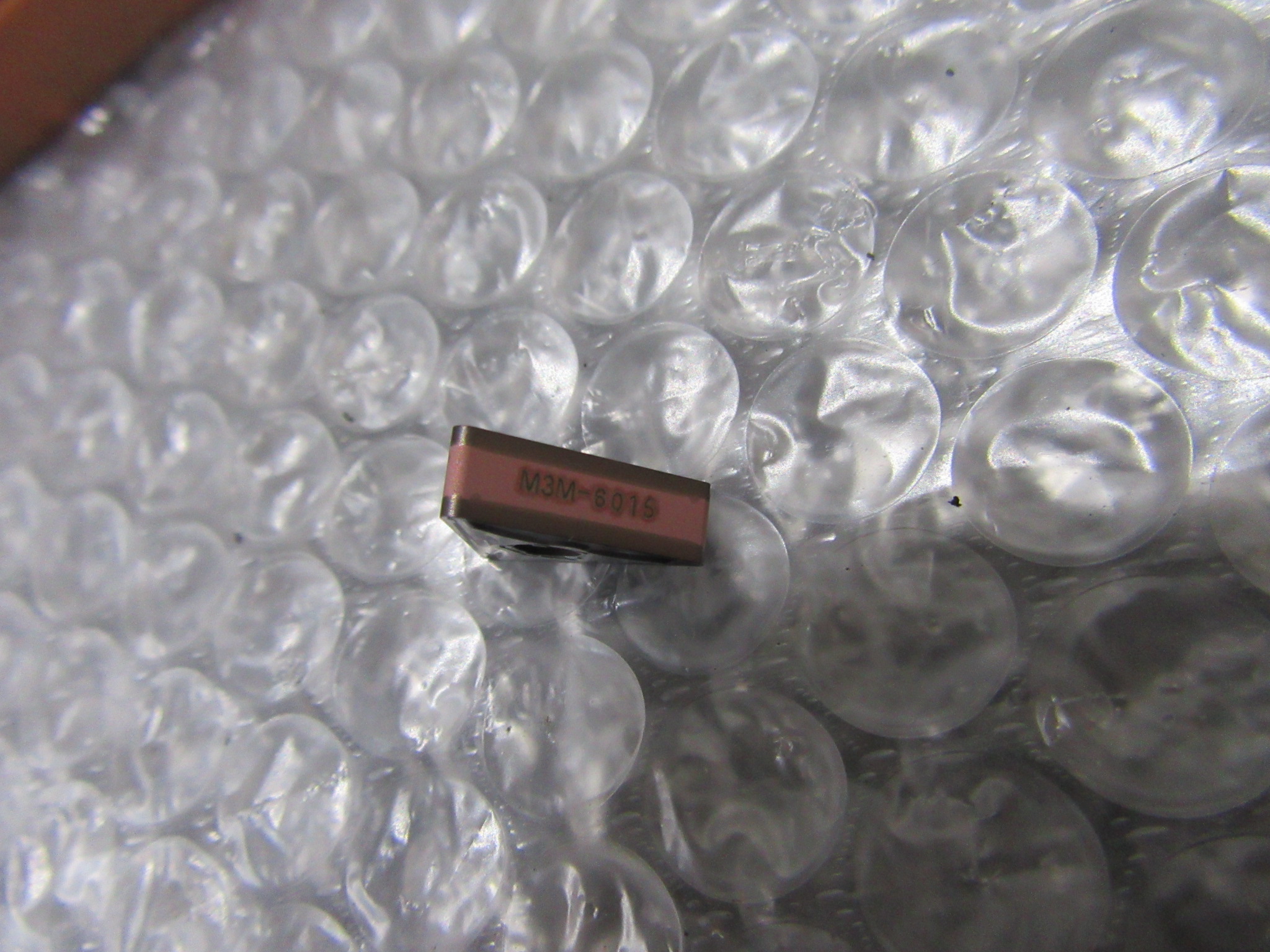 イスカル/ISCAR チップ TNMG332-M3M IC6015