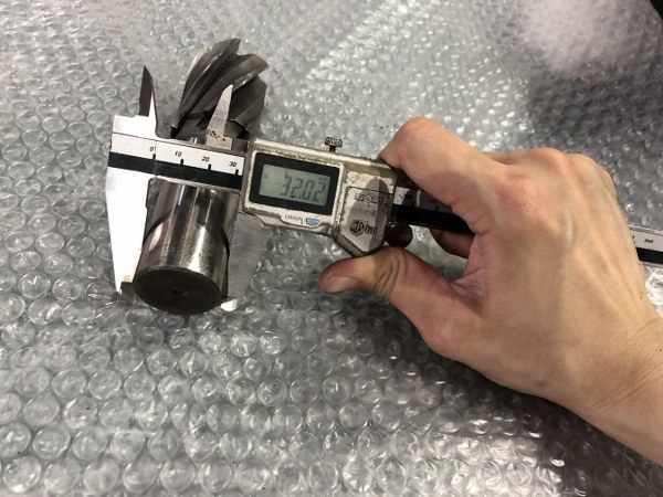 不明 エンドミル 約φ39.55