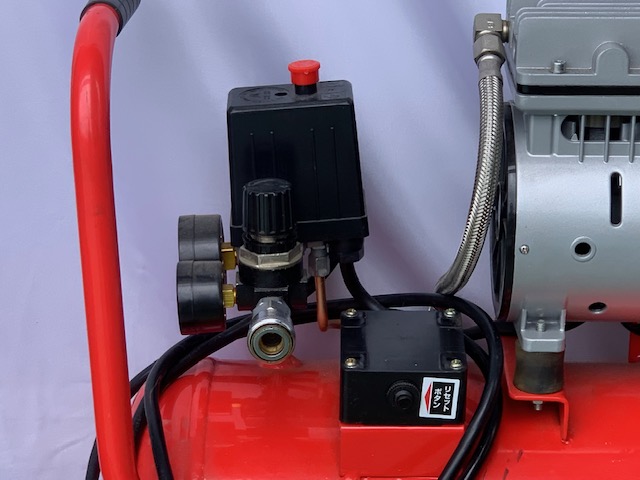 モノタロウ 0.59kWエアーコンプレッサー MCP-250A