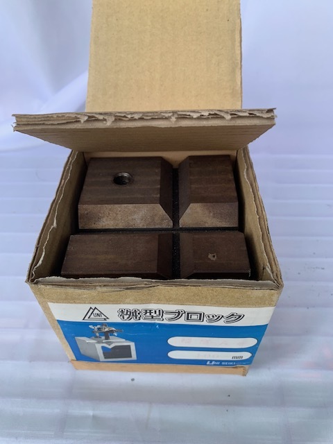 ユニセイキ 桝形ブロック MBA100