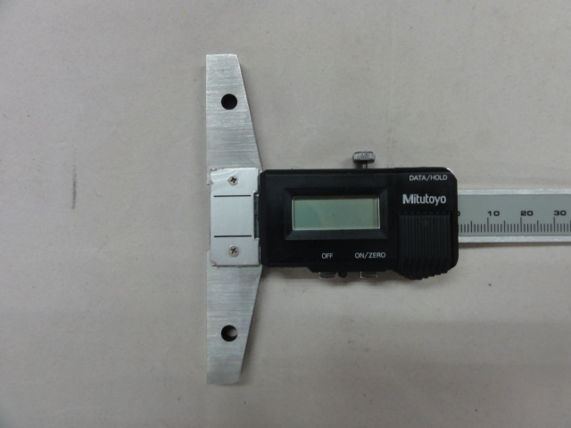 MITUTOYO｜ミツトヨ デジタルデプスノギス VDS-30D