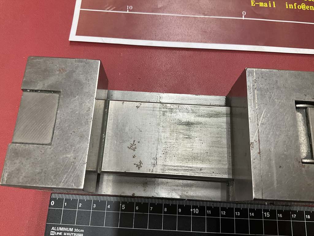  精密バイス 口金巾70mm　口金高さ30mm　口金開き80mm