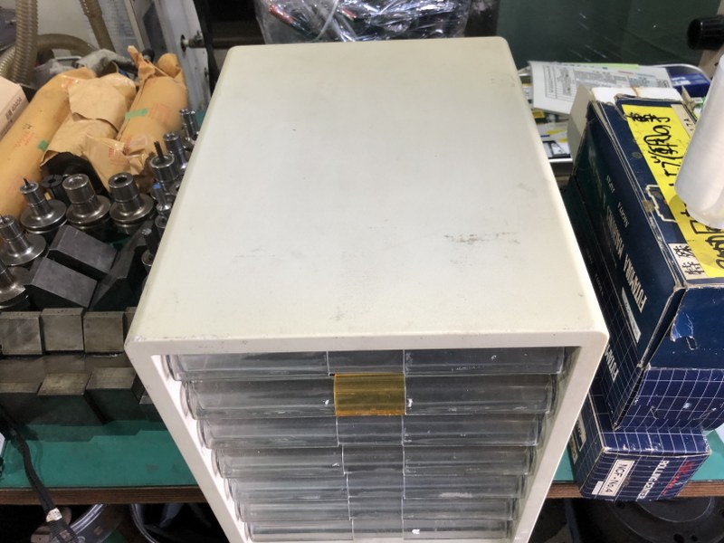 アイリスオーヤマ オフィスチェスト7段 W265xD350xH345mm