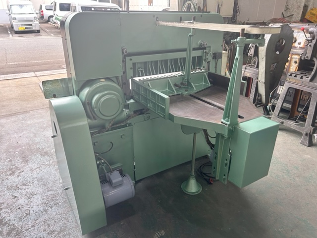 勝田 断裁機 S220
