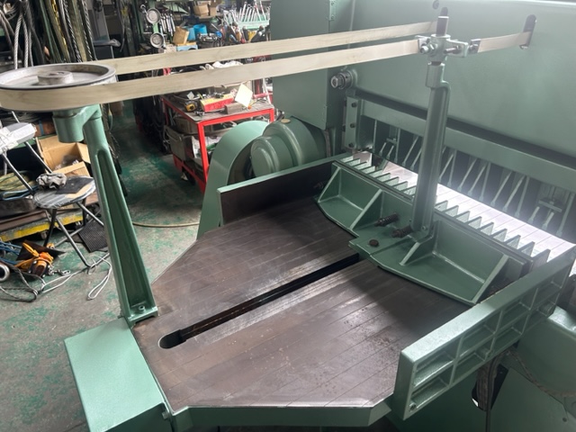 勝田 断裁機 S220