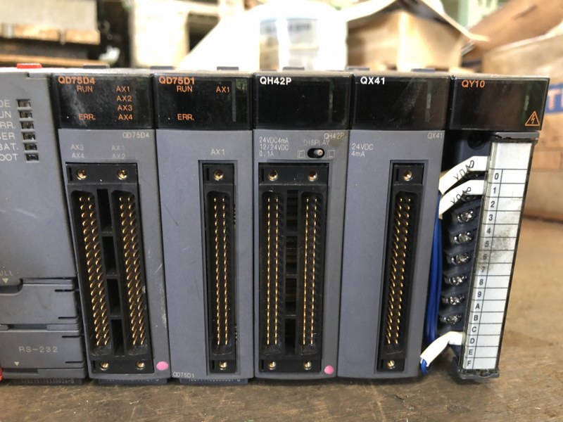 三菱/MITSUBISHI CPU ユニット Q61P, QD2CPU, QD75D4, QD75D1, QH42P, QX41, QY10