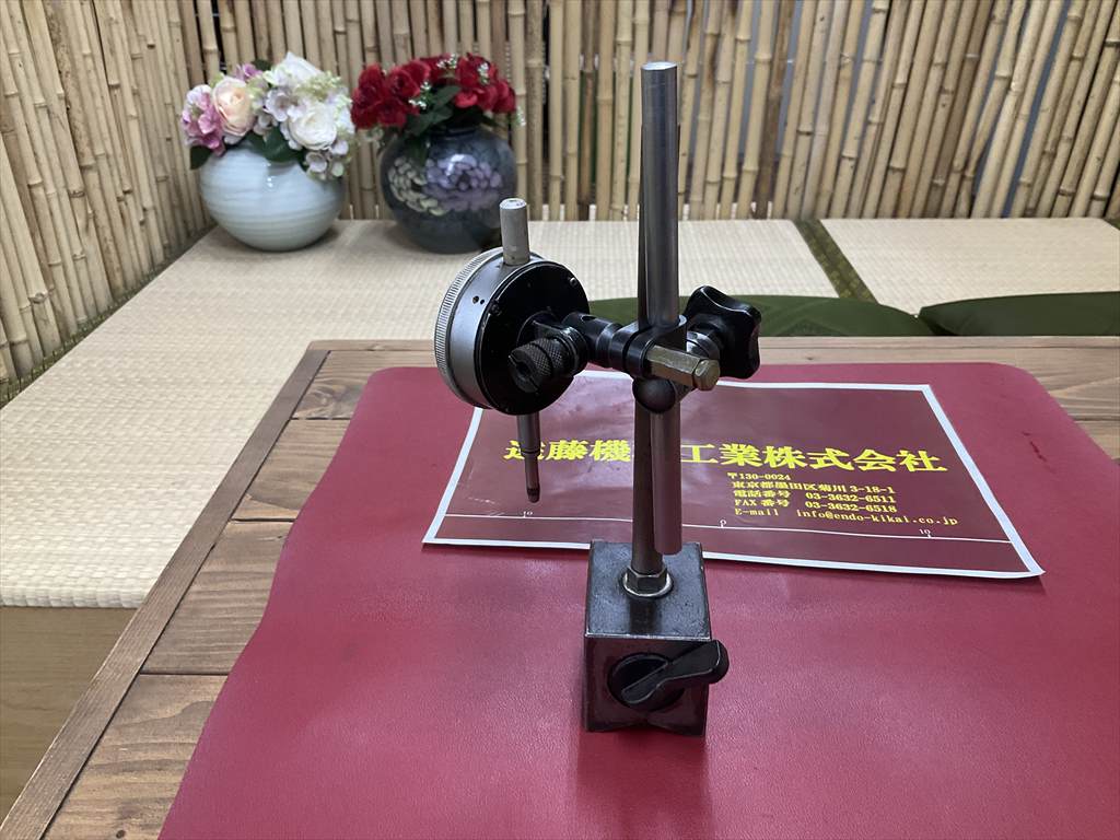  マグネットスタンド ミツトヨ　NO,2046-08　ダイヤルゲージ0,01mm