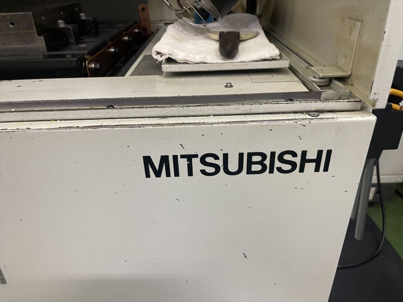 三菱電機 NC放電加工機（C軸+ ATC付） MA2000M